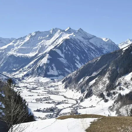 アパート Eva Maria 1