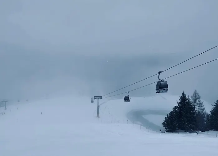 Eva Maria 1 アパート *